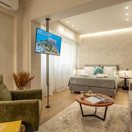 Derouse Othon Suite With Hydromassage Jacuzzi Athens Ngoại thất bức ảnh