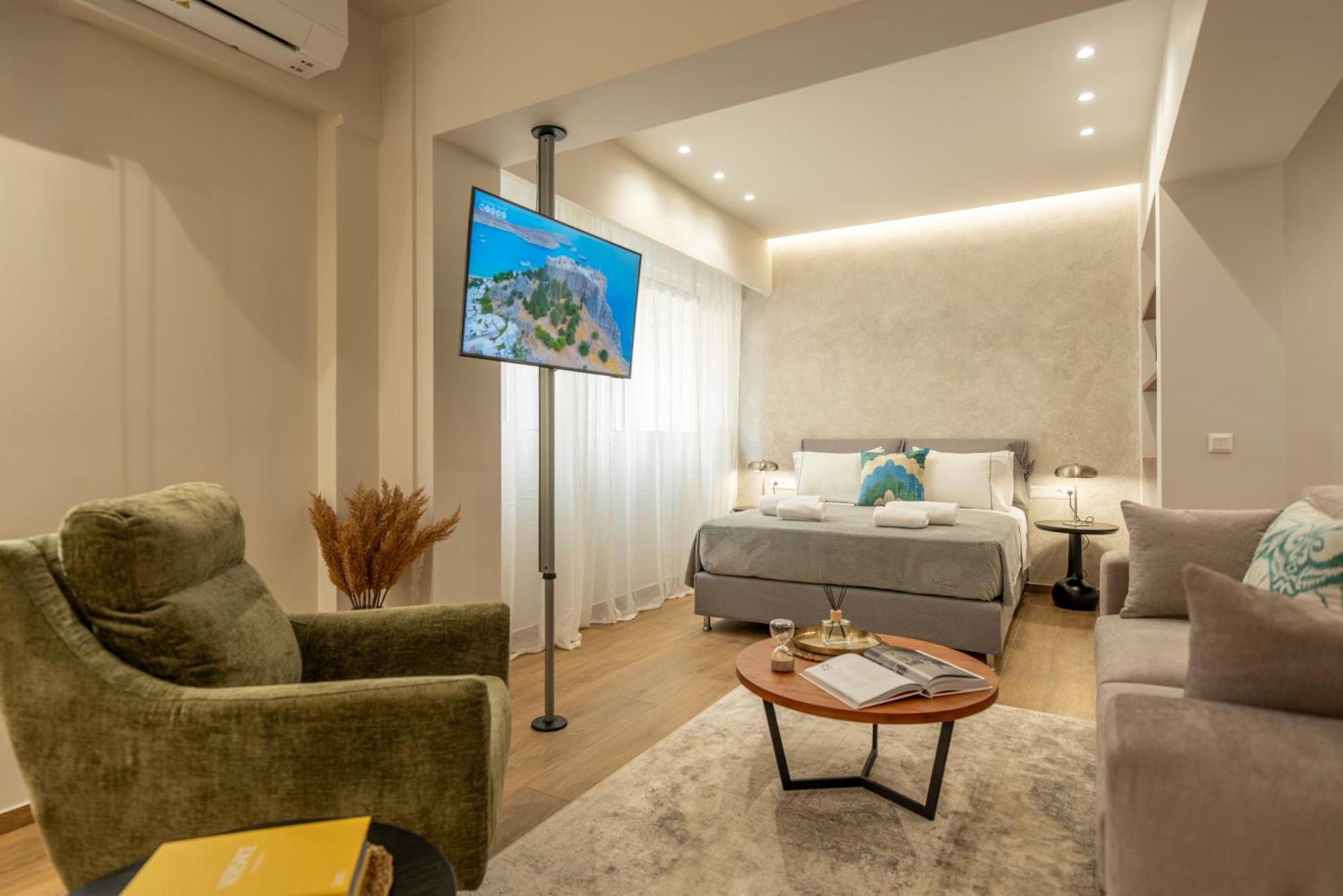 Derouse Othon Suite With Hydromassage Jacuzzi Athens Ngoại thất bức ảnh